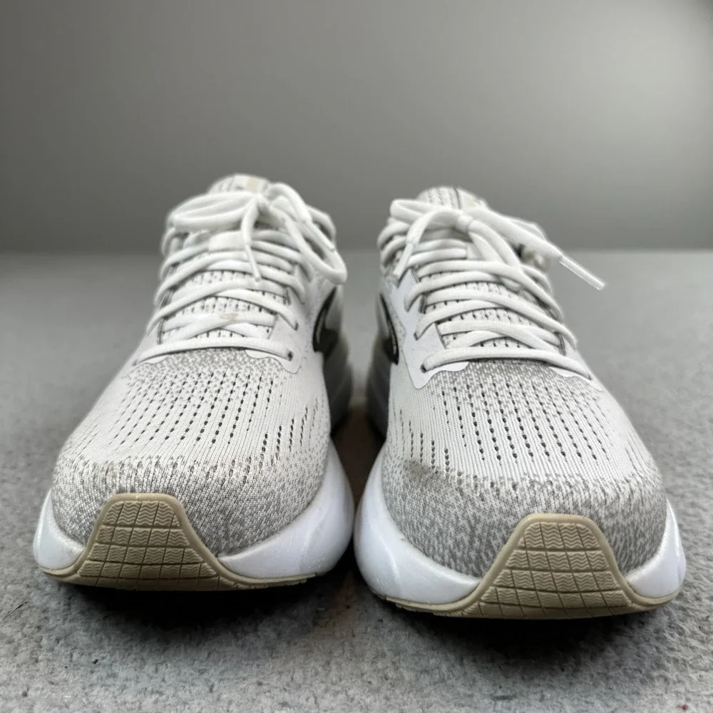 Brooks Ghost Max 2 Running Shoes Men 8D White Black Athletic Sneakers